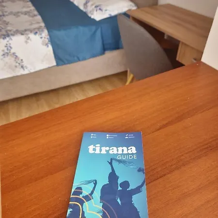 Daire Andi's Place-comfy Studio-city Center